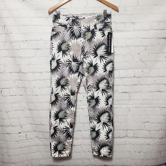 Tribal Denim - Tribal Jeans NWT Sz 4 Ankle Jegging in Jungle